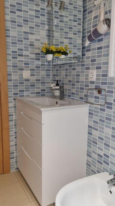 Duplex En Casco Historico A 7 Min De La Playa Apartment *